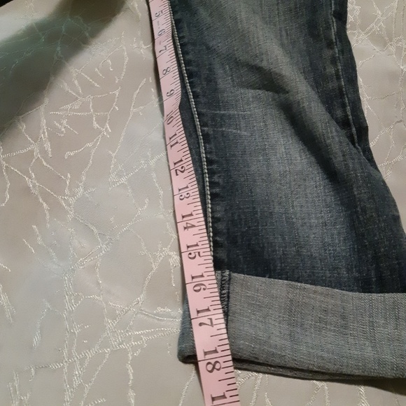 Illegal Capris Cuffed Blue Jeans Size 7 - Picture 8 of 8